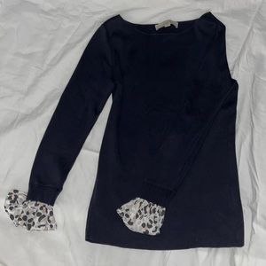 Loft grey long sleeve, with beautiful bell on the end of the sleeves!